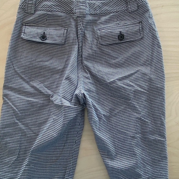 Larry Levine Stretch Bermuda Shorts size 6 (FO) - Picture 12 of 16